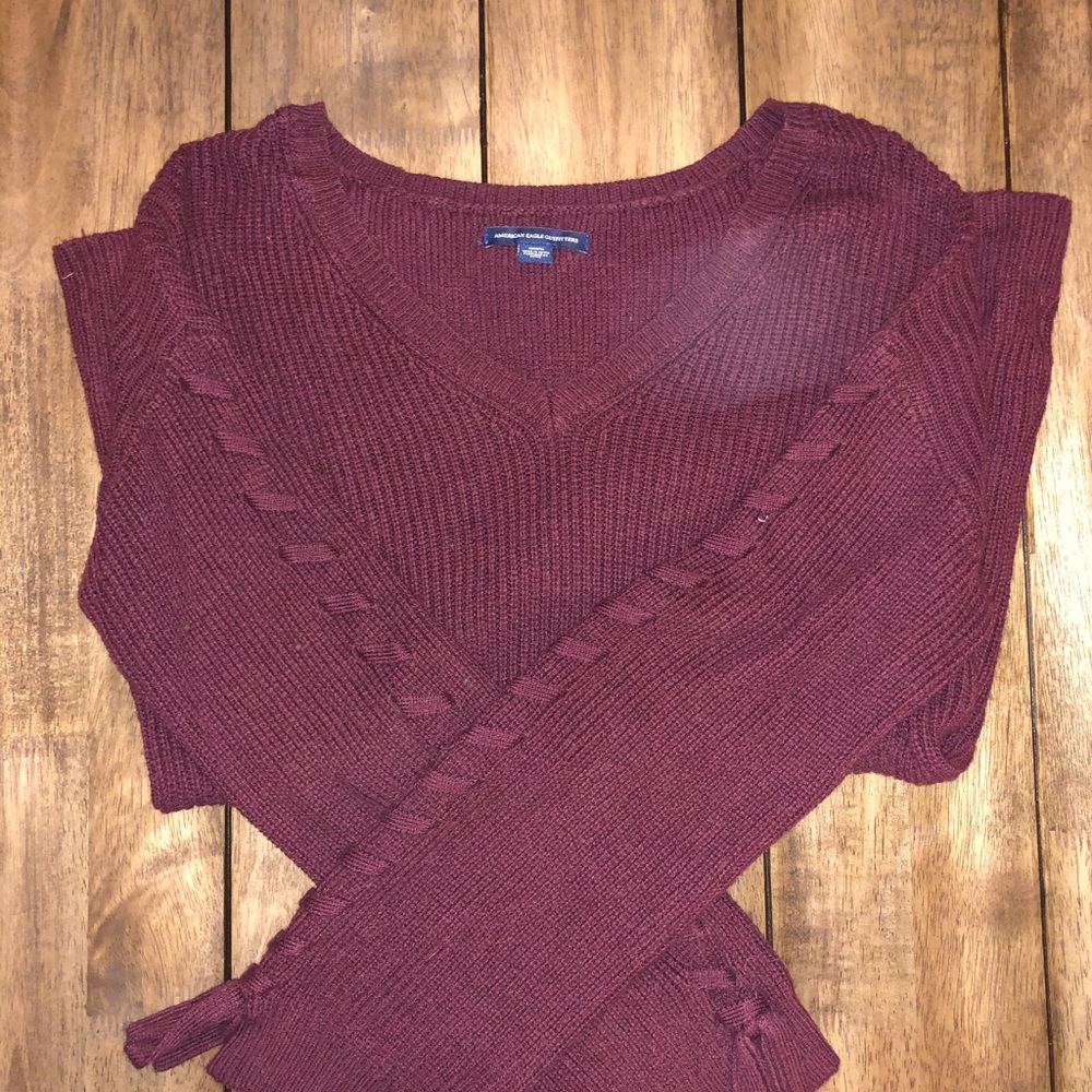 American eagle sweater